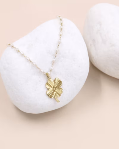 AMARA LUCKY CLOVER NECLACE 983257