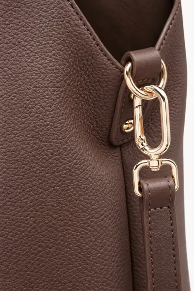 V-CUT HOBO BAG 220081 — ΤΣΑΝΤΕΣ (4)